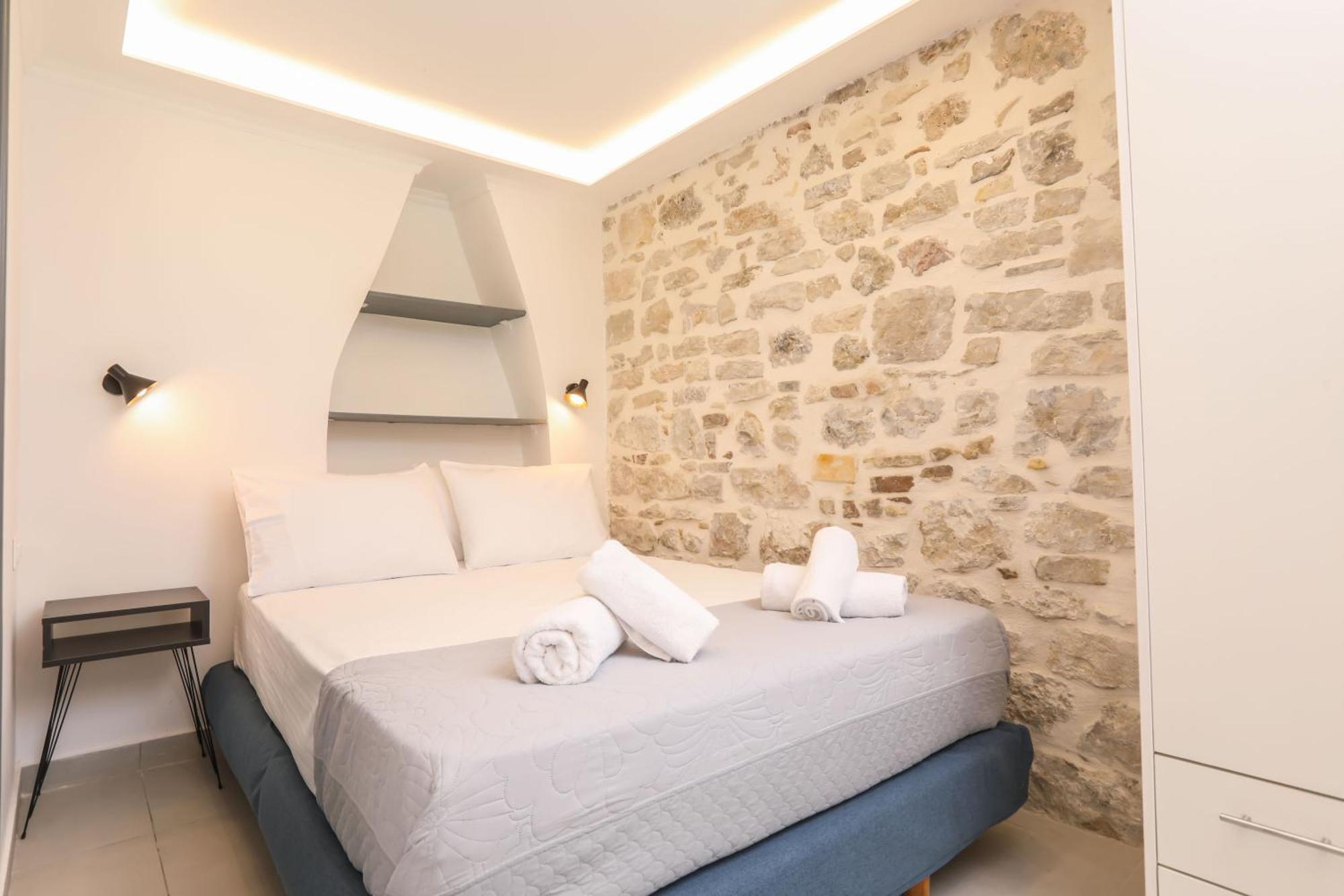 Apartment Solonos Homes